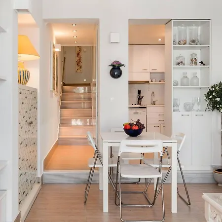 Mykonian Marvel: A Tranquil Oasis In The Old Town! Mykonos Town