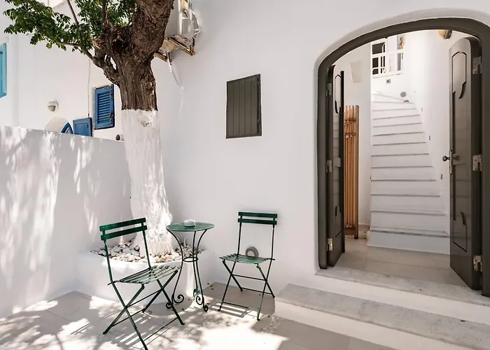 Mykonian Marvel: A Tranquil Oasis In The Old Town! Ferienhaus